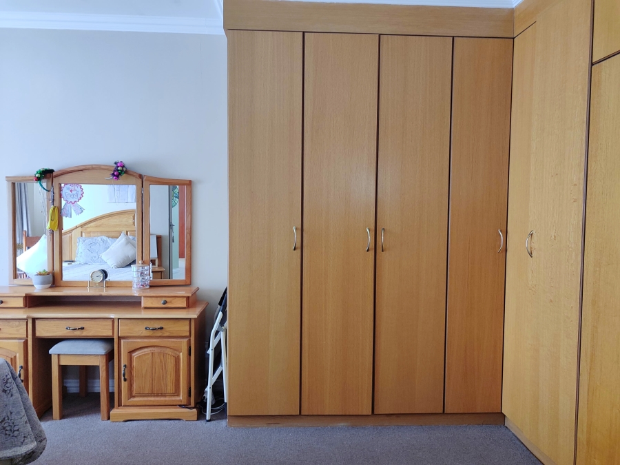 3 Bedroom Property for Sale in Wilkoppies North West